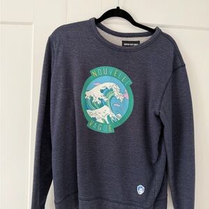 Quatre Cent Quinze - Nouvelle Vague: Graphic Sweatshirt with Wave Design